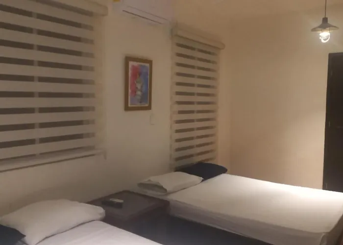 Bea Rooms&studios Hotel *